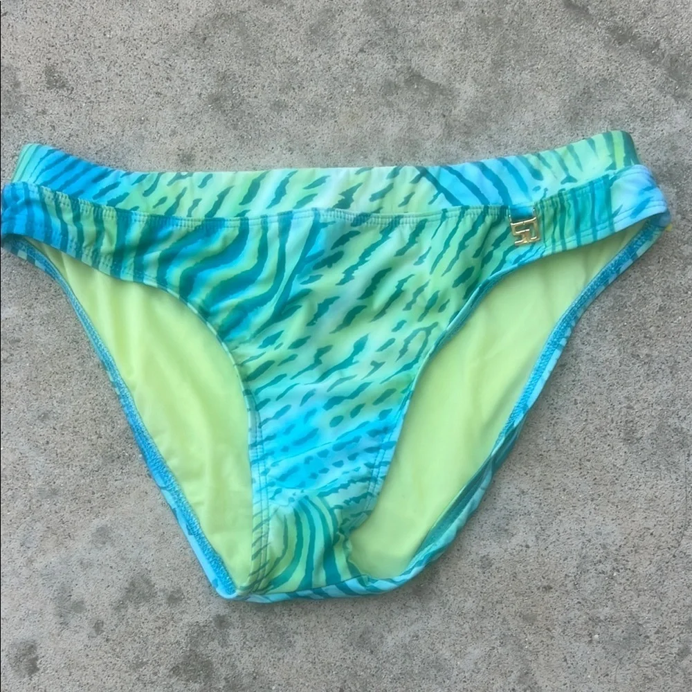 ST JOHN Sport Green Blue Design Swim Bikini Bottoms Size 8